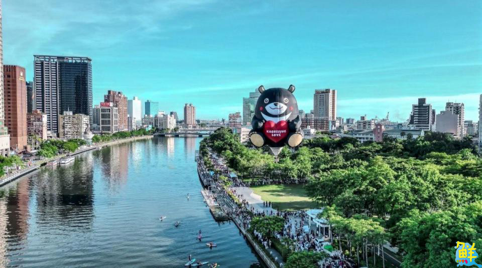 高雄熊來了！「2025高雄愛‧月熱氣球」即將登場  9/17搶購繫留體驗票