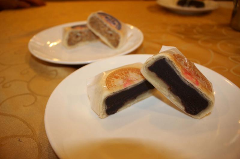 高雄知名江浙菜餐廳 6經典口味蘇式月餅迎中秋 上等堅果搭配水果乾輕糖少油