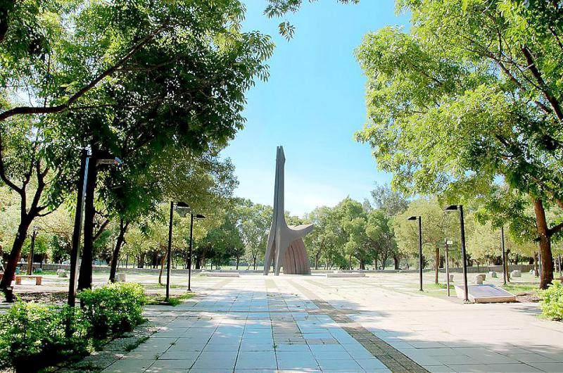 【第303期】悠閒春日旅遊提案 春暖花開好時光 探訪高雄公園野餐好所在