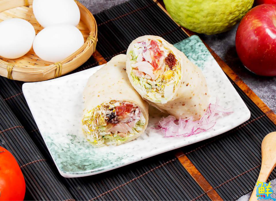 二代傳承打造新風味! 高雄春捲名店 顏春捲 飽滿餡料不怕你吃