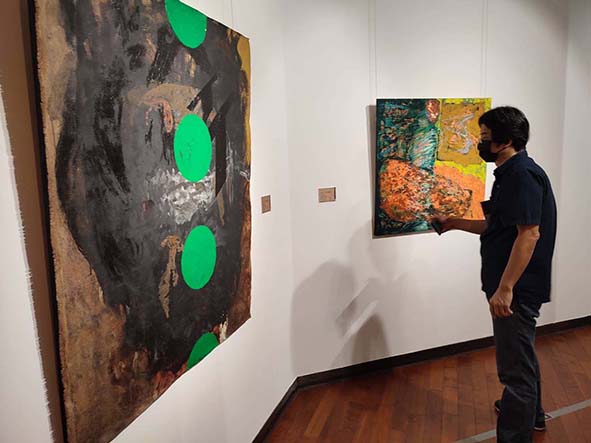 台藝大美術系教授林偉民《左岸‧平方與根號》個展 正修科大藝文中心免費邀賞