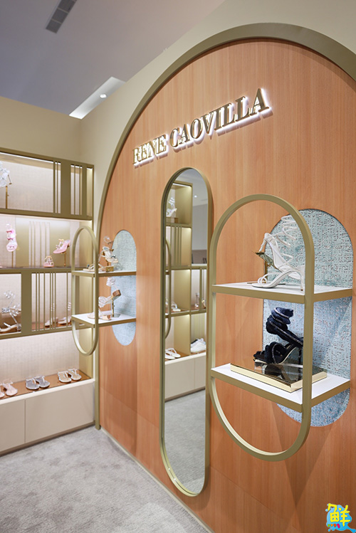 義大利精品Rene Caovilla 頂級手工鞋履品牌 在高雄巨蛋正式開幕!