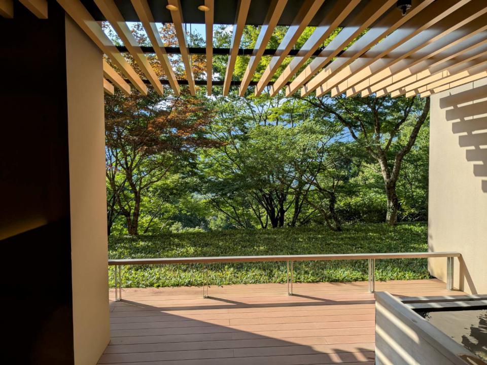 【日本生活旅遊】推開窗，泡在陽台溫泉的箱根午後