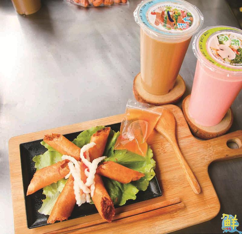 比臉大的雞排!?底加啦~ 楠梓人天天報到ㄟ阿鳳早餐 幫您補充滿滿元氣