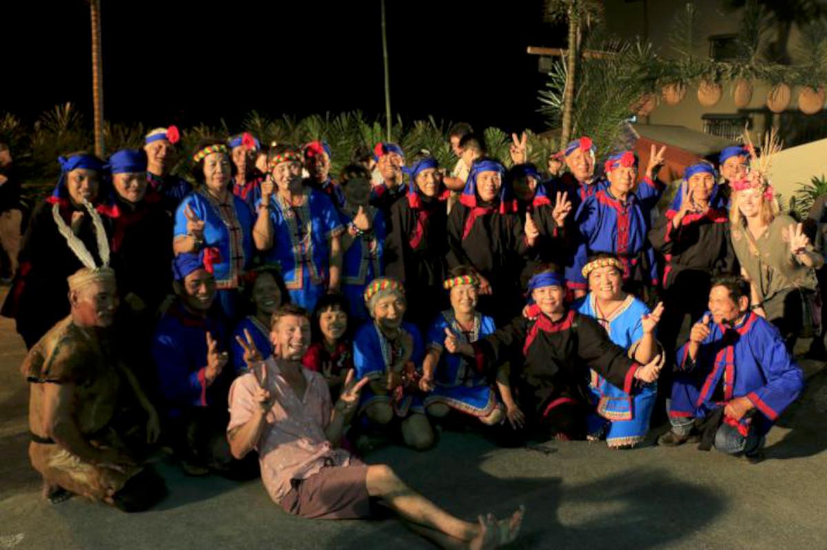 高市六龜區大武壠荖濃夜祭 耆老領國內外遊客唱古調禮敬太祖