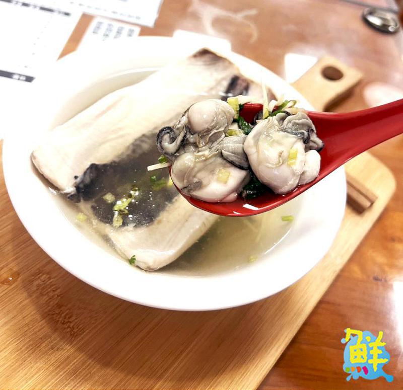 經濟又實惠ㄟ台灣國民美食 京記無刺虱目魚滷肉飯 澎派好料吃不膩