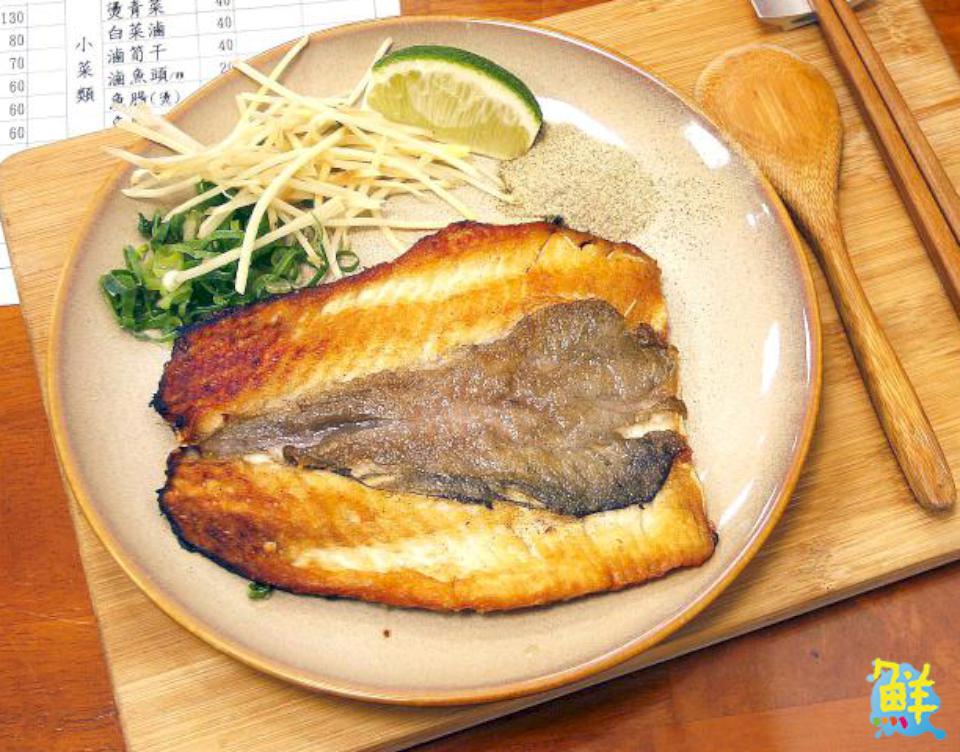 經濟又實惠ㄟ台灣國民美食 京記無刺虱目魚滷肉飯 澎派好料吃不膩