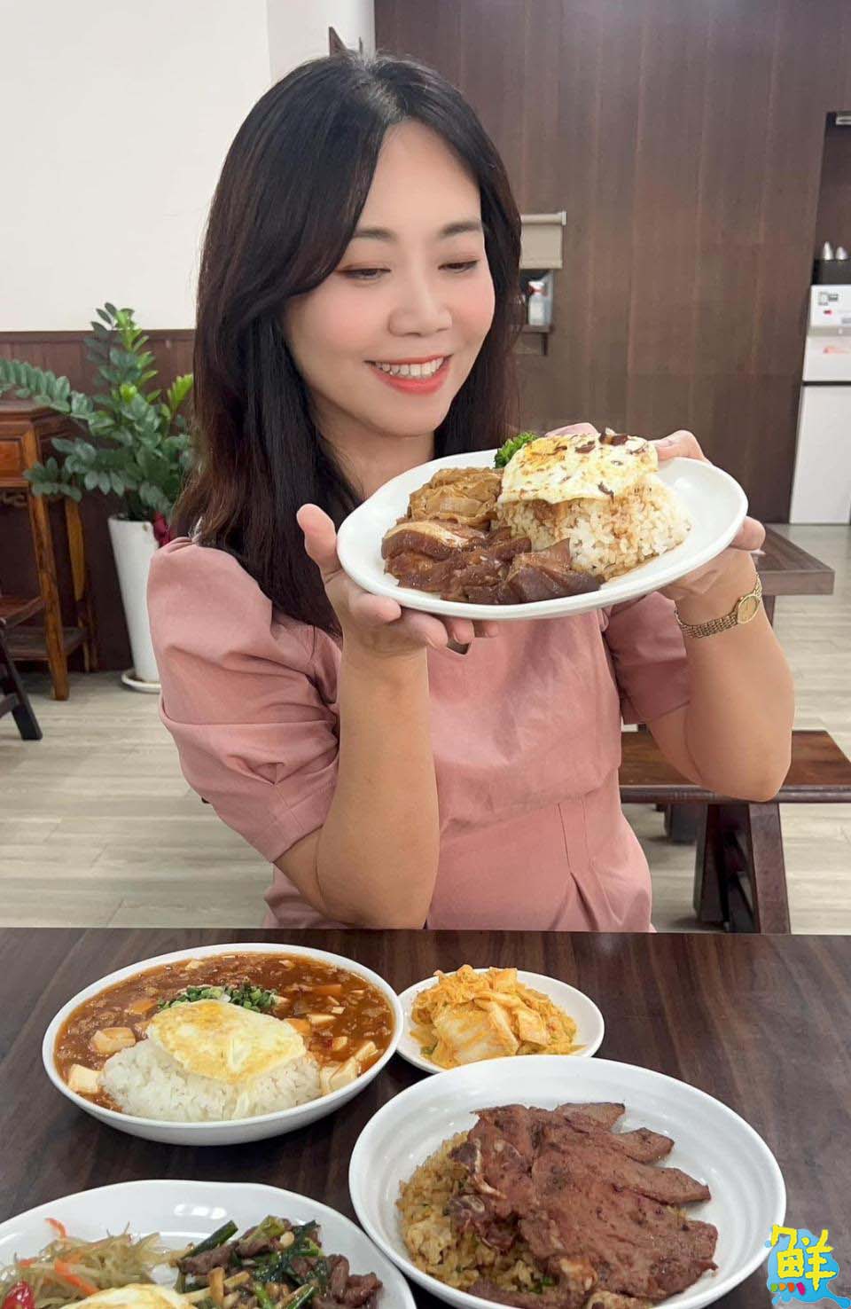 大碗擱滿意 !滿溢食堂 楠梓車站附近 人氣必吃美食