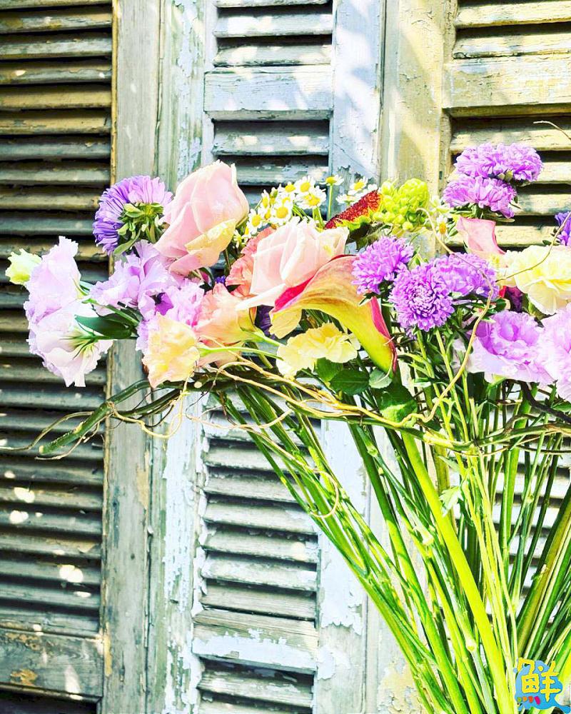 妝點美麗生活即刻開始 高雄療癒花藝空間 E.L.花藝設計 陪您訂製專屬花禮