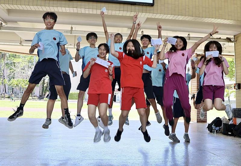 114年國中教育會考缺第二天高雄考區571人缺考 6人違規 三科相較模擬考好發揮