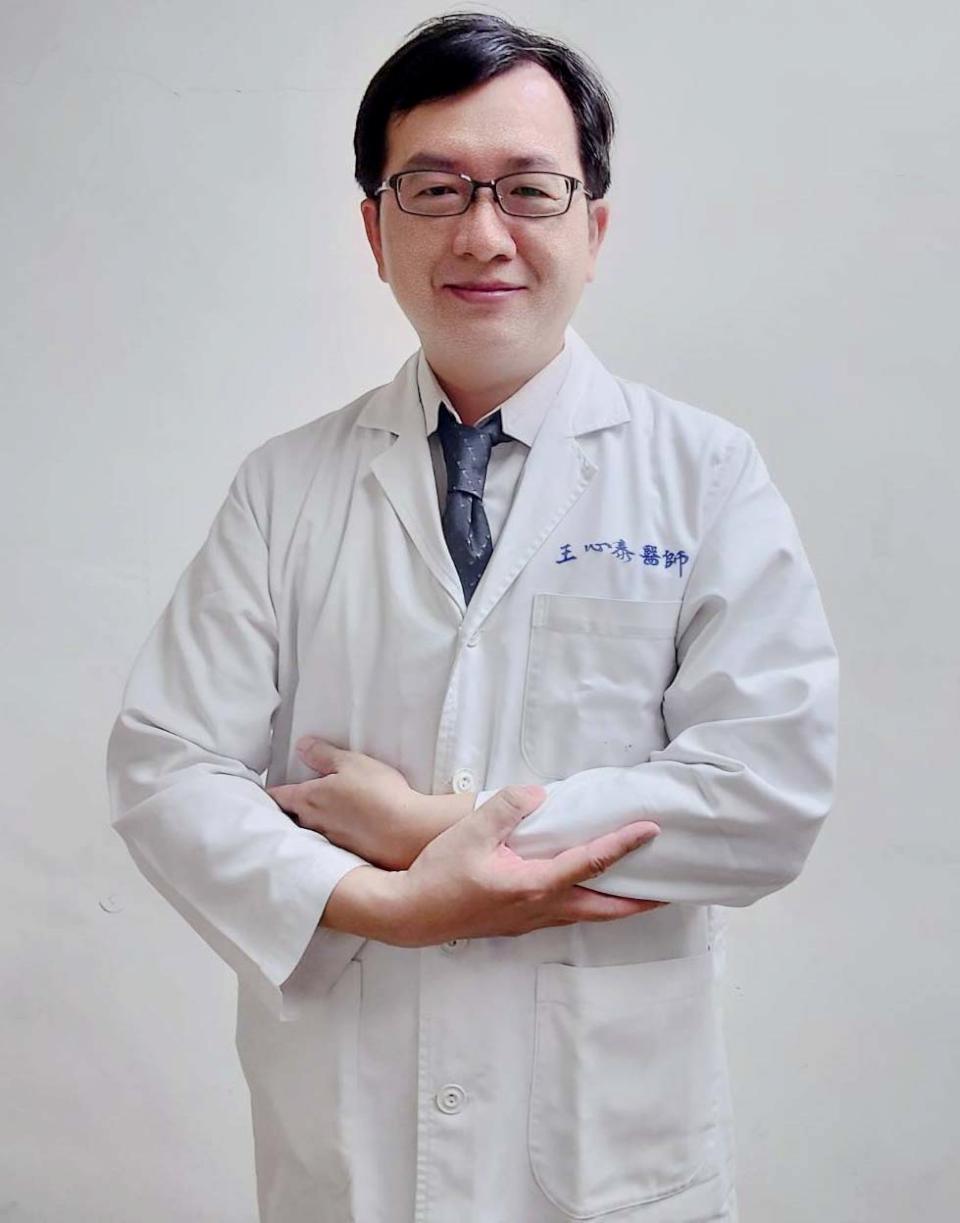 高市6旬女便秘痔瘡出血脫垂 民生醫院冷凝刀切除患部治癒