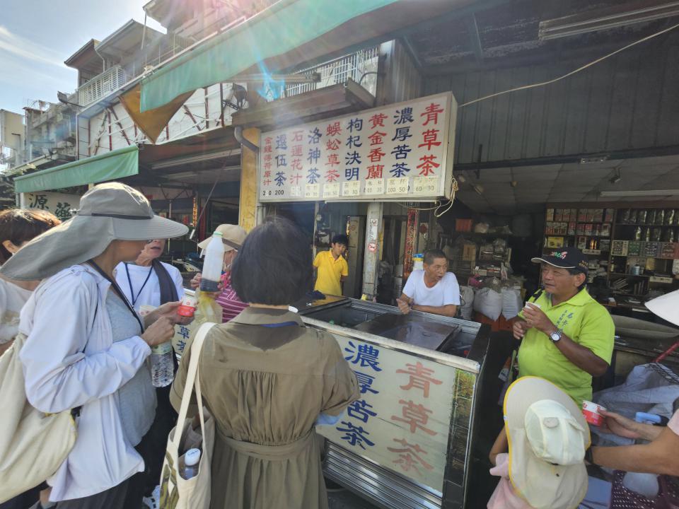 高市圖河堤分館台語走讀活動 帶市民認識老高雄