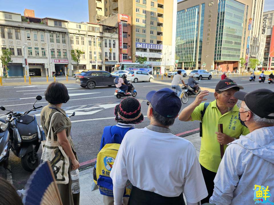 高市圖河堤分館台語走讀活動 帶市民認識老高雄