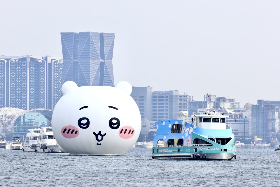 席捲全台!吉伊卡哇擁萬人祝福快樂出航與小八貓、兔兔相見歡