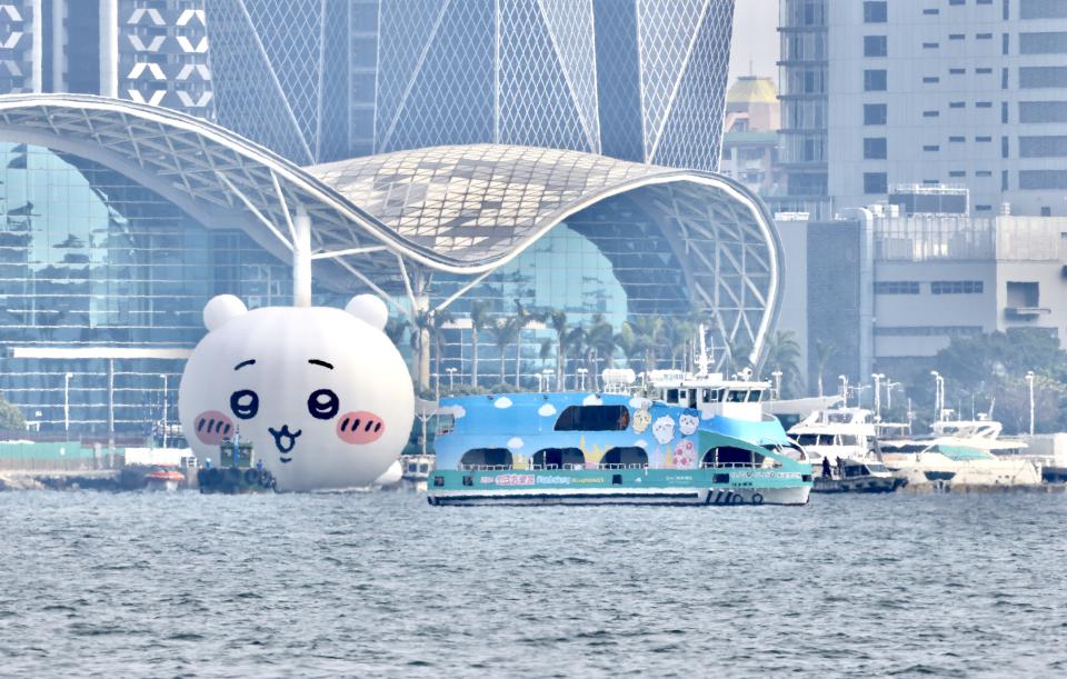 席捲全台!吉伊卡哇擁萬人祝福快樂出航與小八貓、兔兔相見歡