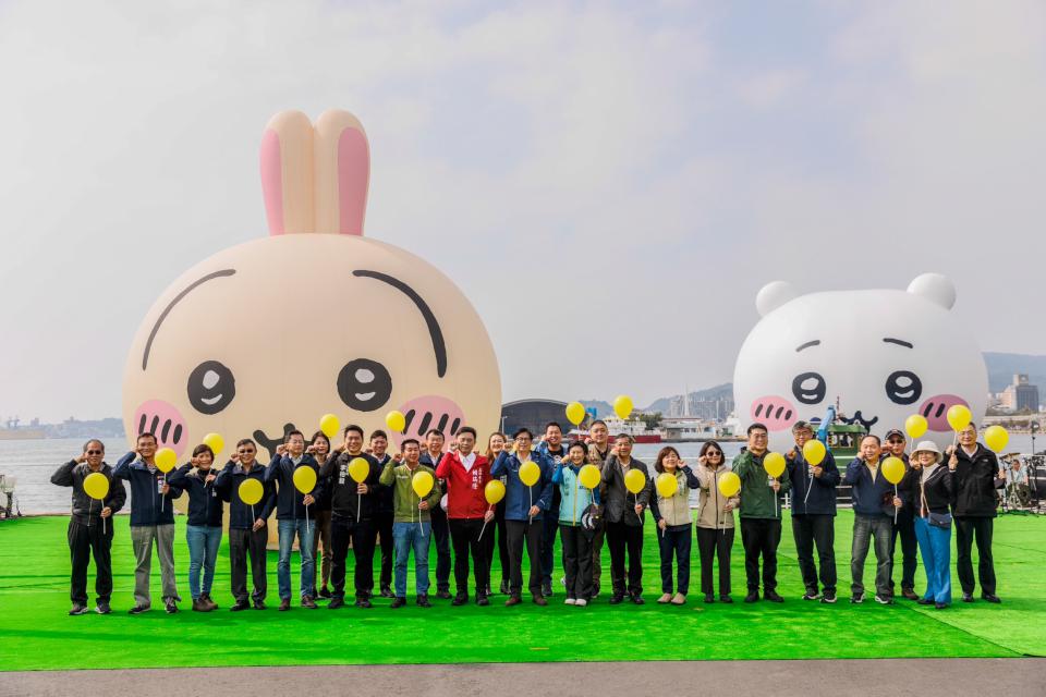 席捲全台!吉伊卡哇擁萬人祝福快樂出航與小八貓、兔兔相見歡