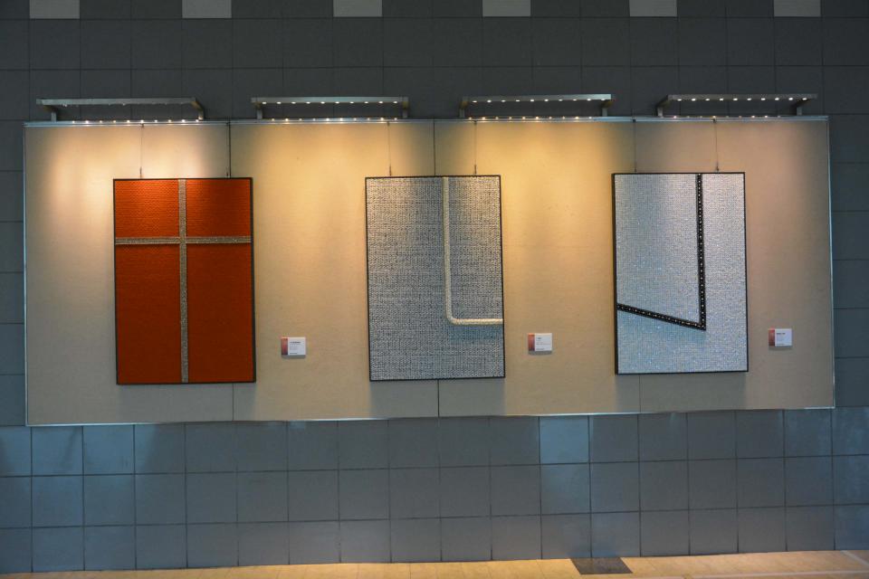 正修科大科藝處策畫《時尚物語:朱素貞創作展》 精選27件創作高雄國際機場邀賞