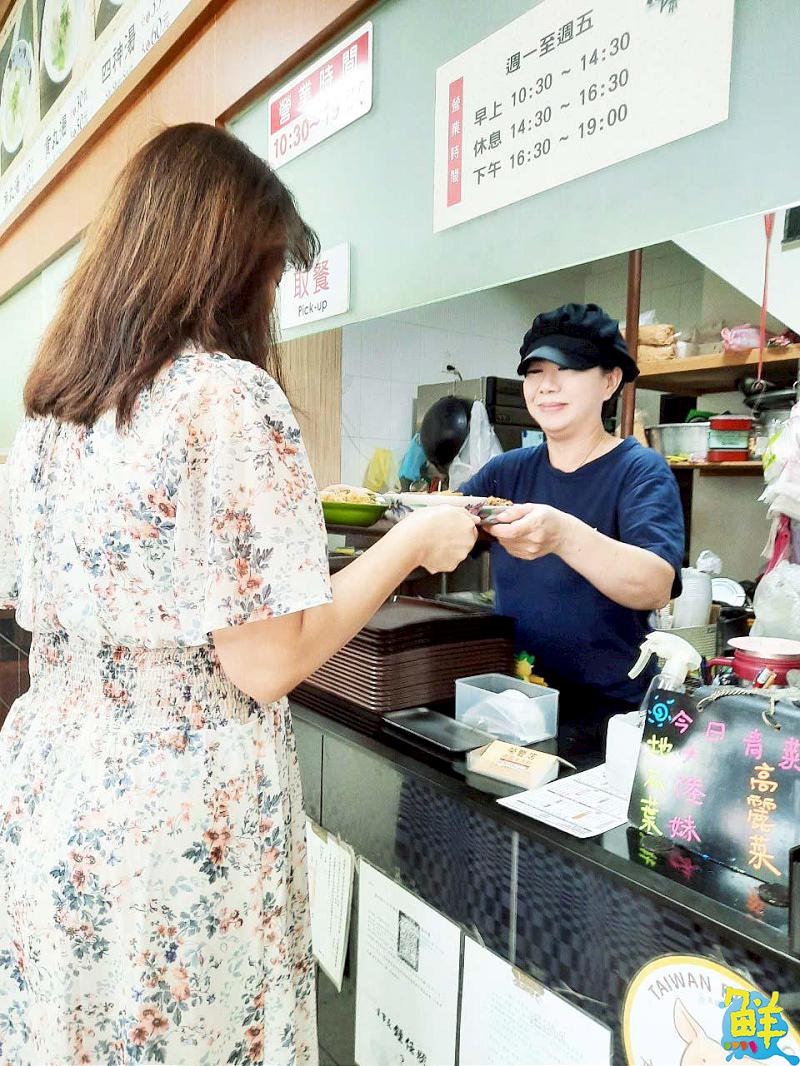 米糕星人&肉圓控必吃! 榮豐店肉圓米糕以古早味傳遞人情溫暖
