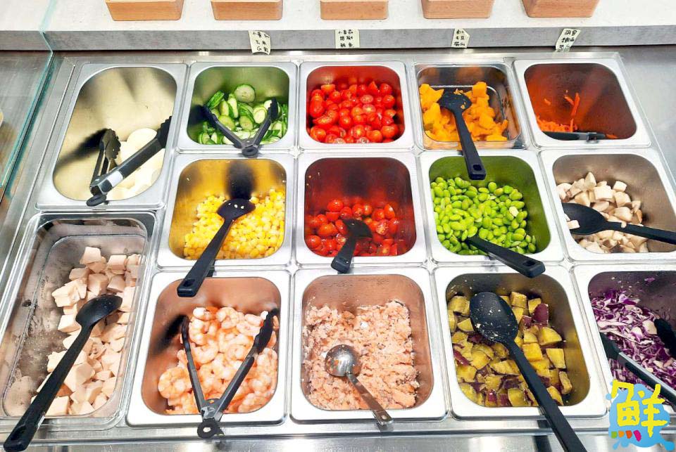 陽明商圈高人氣輕食餐! Honeyblend和你拌拌 給您吃不膩的輕食拌飯