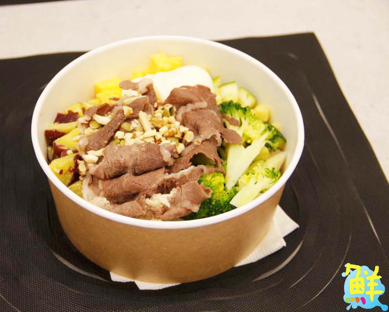 陽明商圈高人氣輕食餐! Honeyblend和你拌拌 給您吃不膩的輕食拌飯