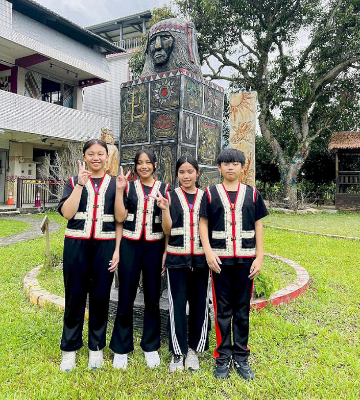興中國小4生通過布農族、拉阿魯哇族語認證 人數技壓全台國小組