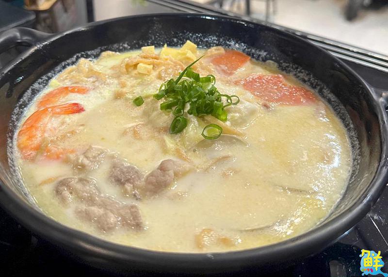 於深夜閃耀的美味光芒 柴柴啃吐司以美食溫暖擁抱您