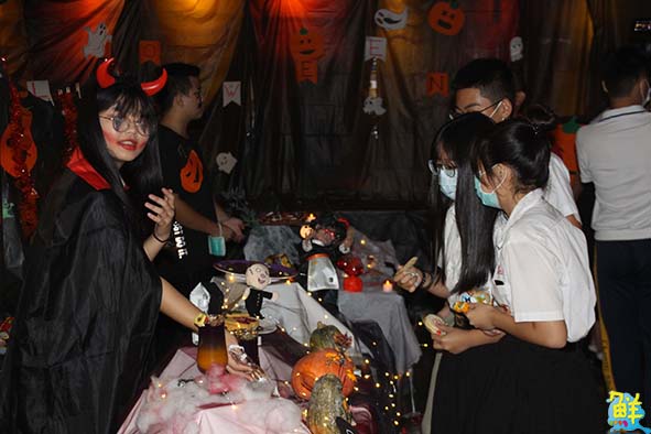 中山工商餐飲等4科學生設計萬聖節應景活動 特殊化妝密室逃脫驚嚇體驗