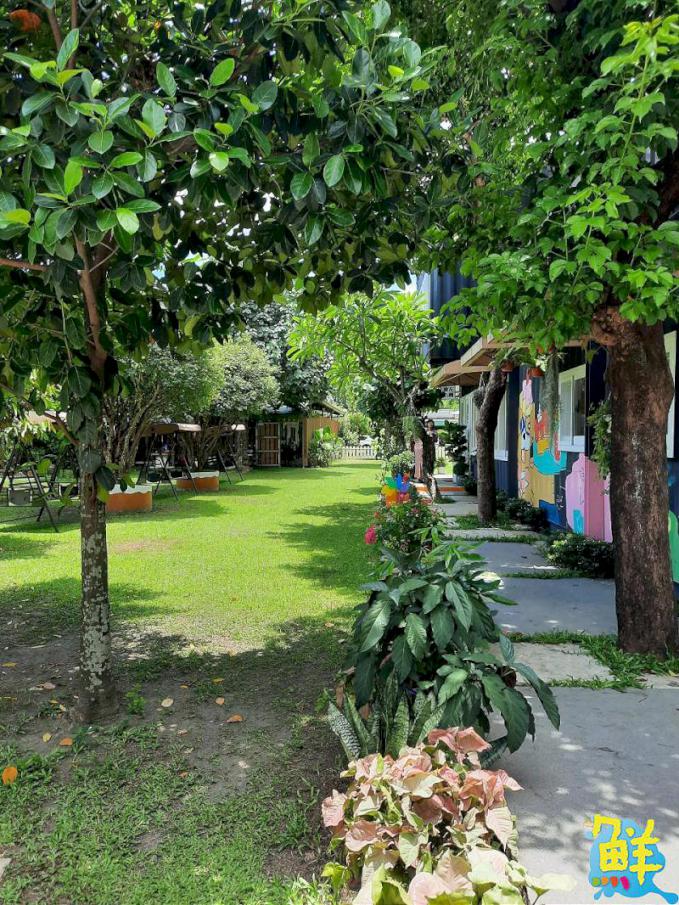 高雄舒心景點推薦!療癒小天地 巷左轉複合餐飲