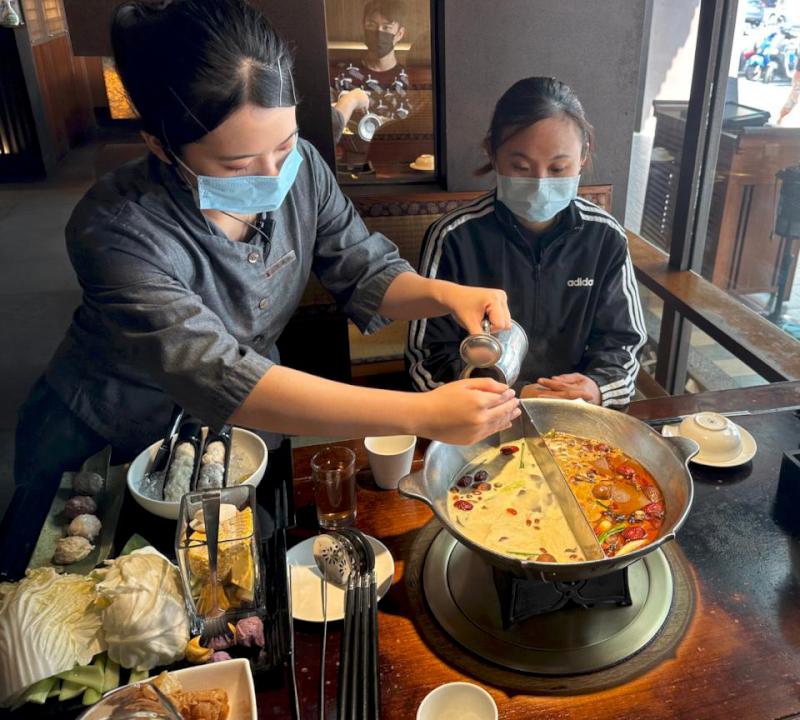 高英工商連9年榮獲教育部建教合作評鑑一等 同獲品德教育、友善校園績優肯定