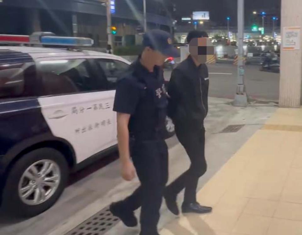 高市娃娃機人氣公仔遭竊 長明所警監視畫面追人逮1男送辦