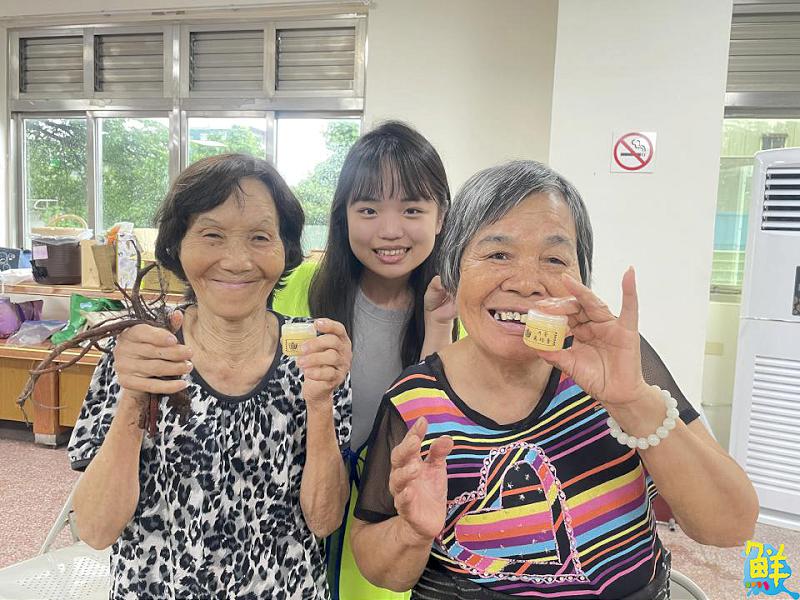 嘉藥USR團隊舉辦丹參手作活動 攜手居民開創社區新價值