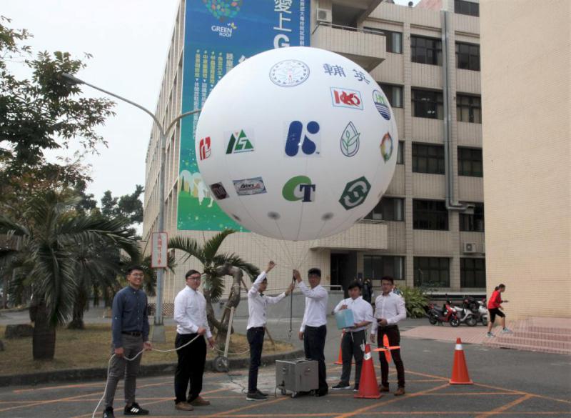 輔英科大力推產學攜手合作計畫2.0 結合高中職開設專班培育智慧環控電機管理人才