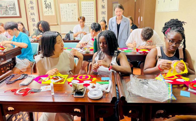 教育部112年大專校院生雙語學習計畫二階名單揭曉 義大醫學、國際學院列重點培育