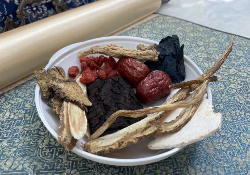 選對食藥材正確補冬 高醫中醫部婦兒科:調理兼保養身體