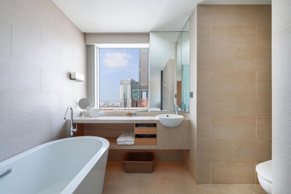 和逸飯店•高雄中山館共度西洋情人節 打造完美情人夜! 入住加購再享精美布置