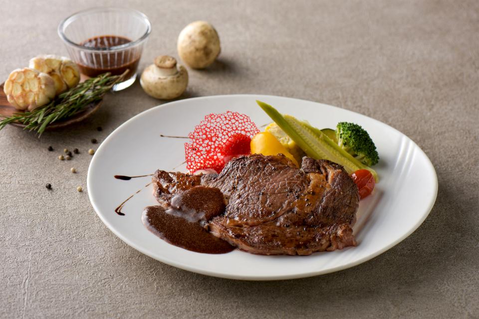 和逸飯店•高雄中山館共度西洋情人節 打造完美情人夜! 入住加購再享精美布置