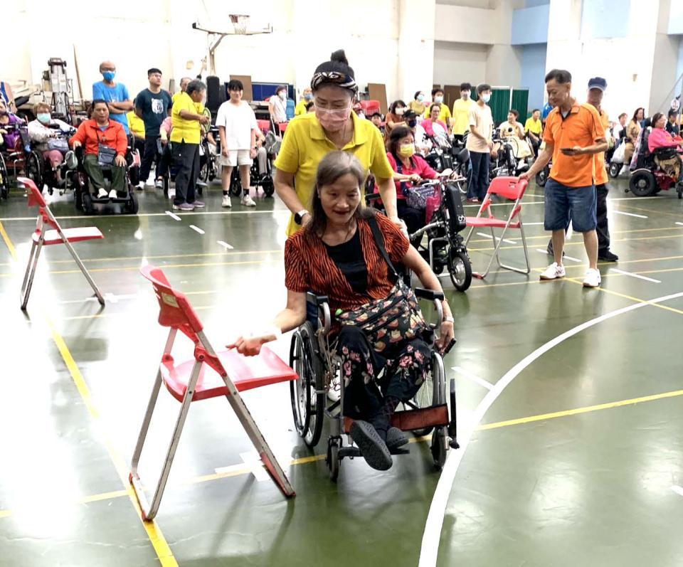 高市傷殘服務協會114年身障趣味運動會 障友陪伴者約160人齊聚社會局無障礙之家