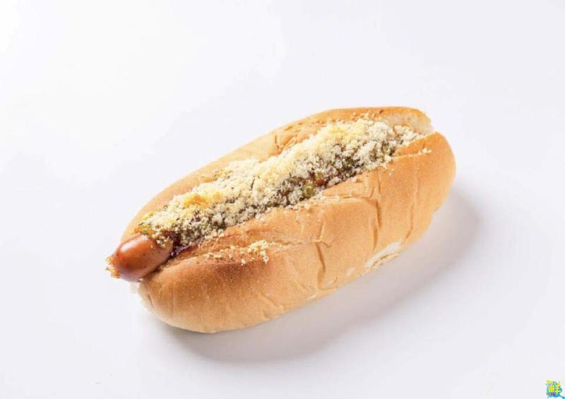 熱狗堡來囉!康檸哈逗 苓雅必吃的攤車美食