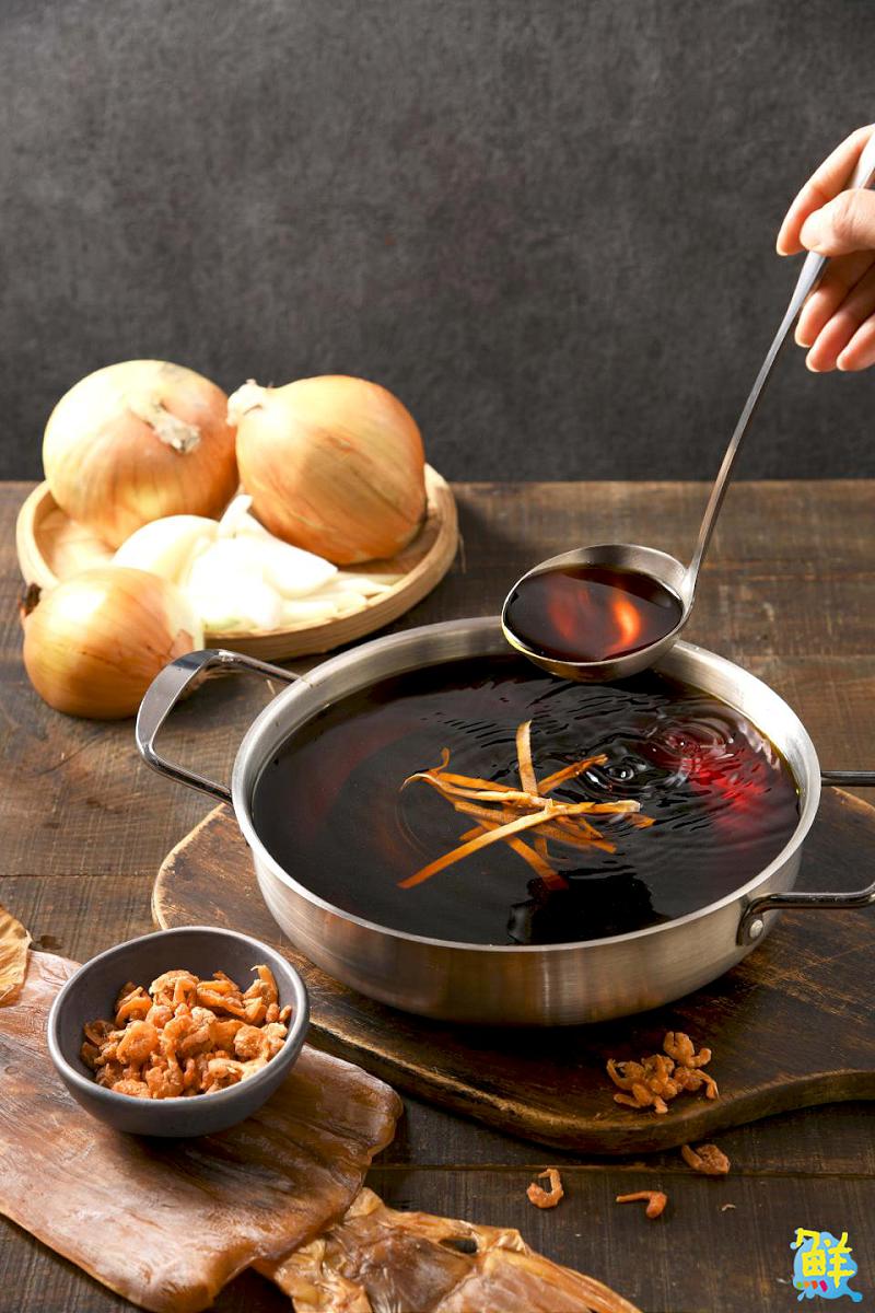 朋友同事最愛聚點! 左營人的最愛 饌鍋物 清爽湯底與新鮮好料最對味