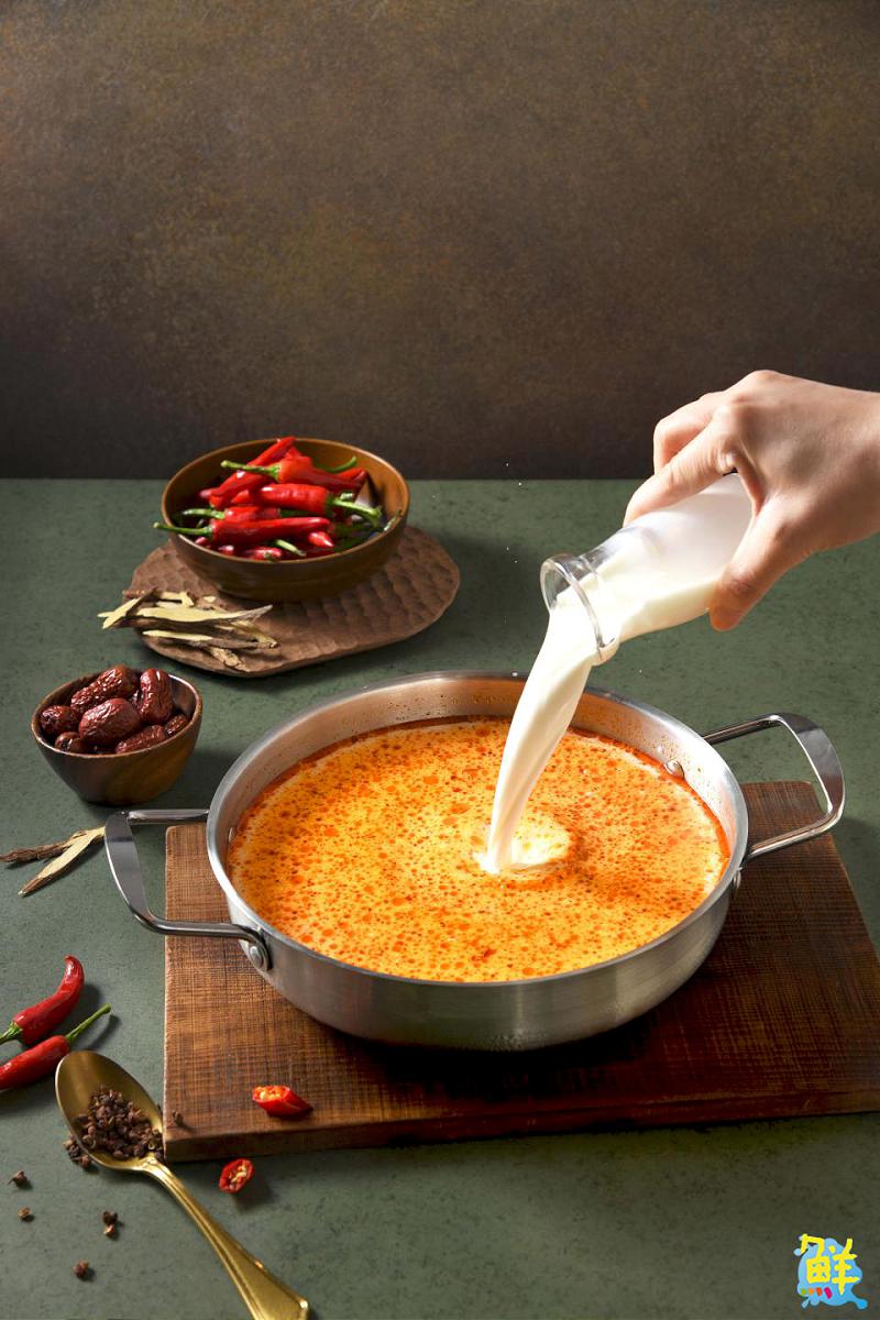 朋友同事最愛聚點! 左營人的最愛 饌鍋物 清爽湯底與新鮮好料最對味