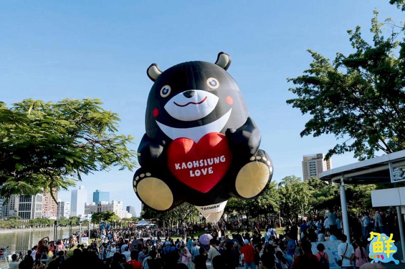 「2025高雄愛.月熱氣球」月世界圓滿落幕 雙十連假愛河接續浪漫登場