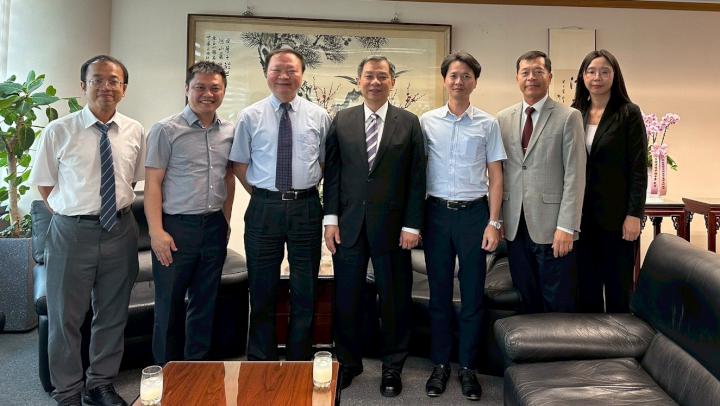 高師大訪韓國3姊妹校交流人工智慧 拜會駐華單位商討華語師培