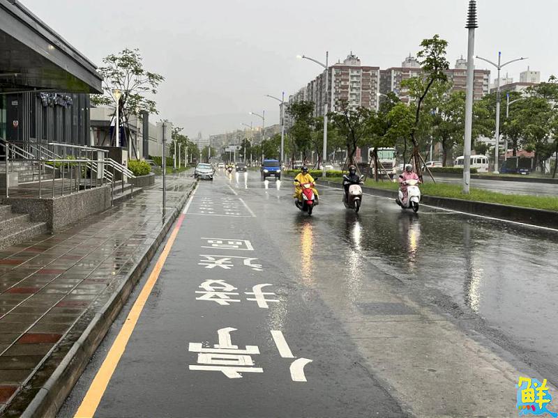 告別淹水!臺鐵左營舊城站前側溝整建動工 預計年底完工