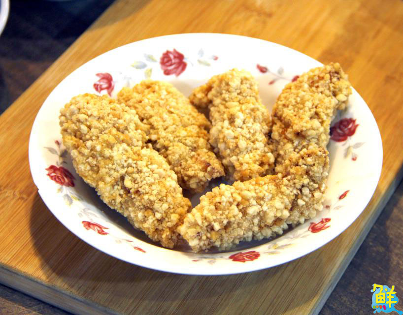 正港ㄟ古早味 龍好味土魠魚焿 高雄人尚愛這味再三回味ㄟ在地小吃