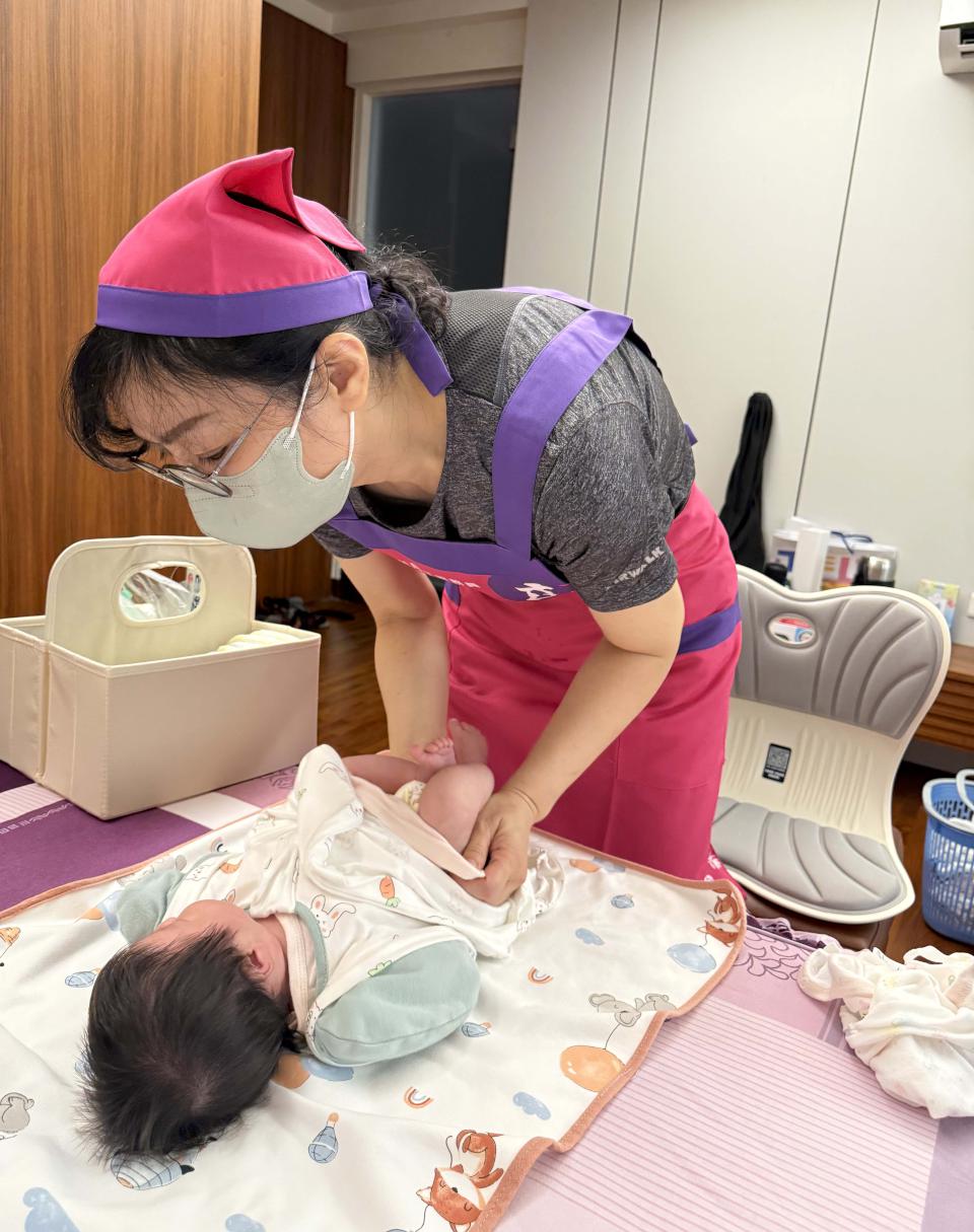 高市社會局領先全台推坐月子到宅服務 7月1日放寬適用條件減輕育兒負擔