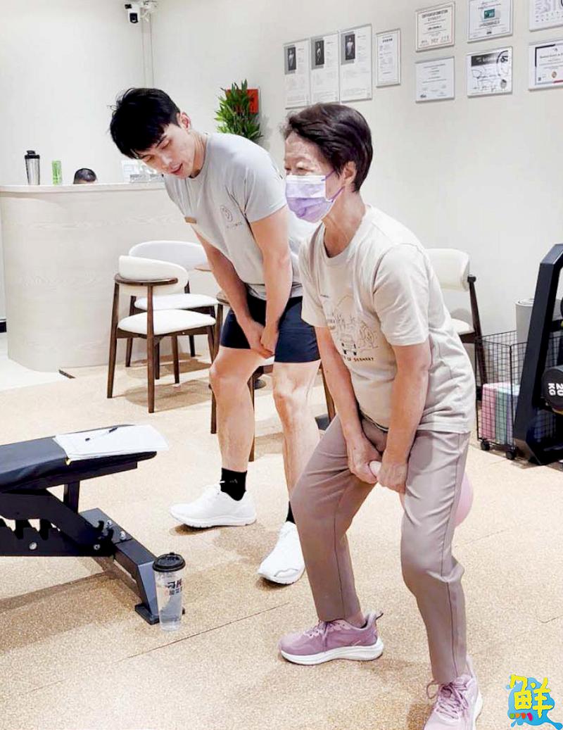 跟著教練動起來!社區長輩運動首選 TO.1Fitness 樂齡友善健身房