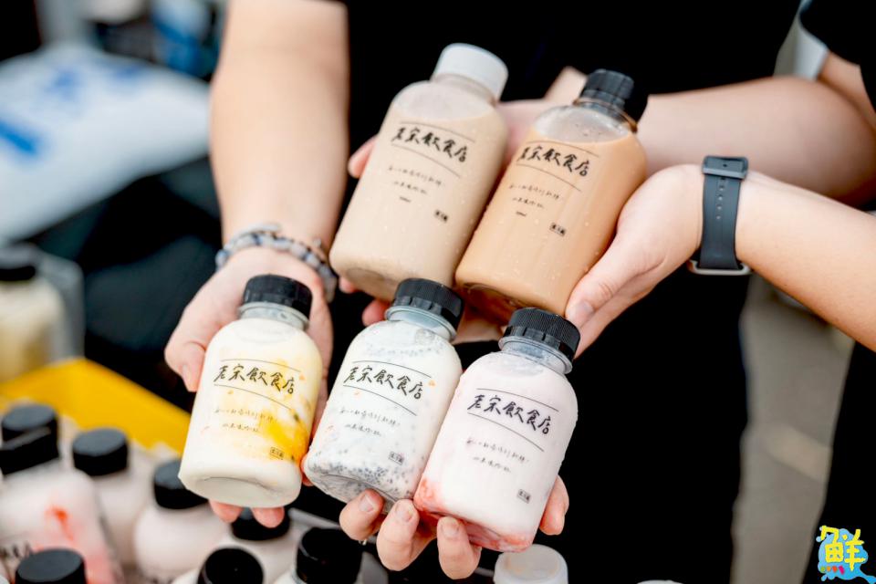 「2025高雄奶茶節」評鑑大賞得獎店家出爐!熱氣球、鹹酥雞嘉年華、咖啡節活動接力登場