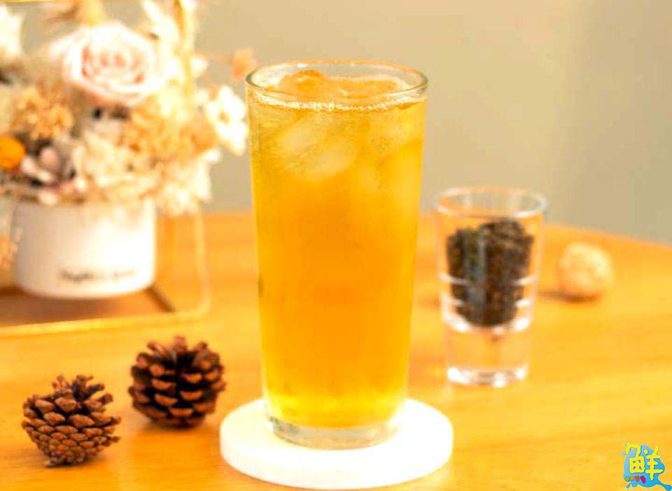 巨蛋商圈人氣飲品 MOMOSO 巨蛋店 毛毛手魅力無法擋