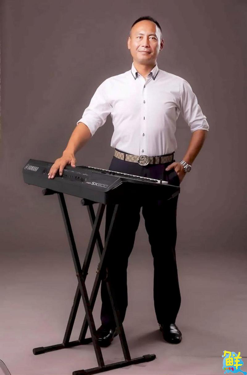 您的人生大事好夥伴! 表演、主持就找夏日微風婚禮樂團