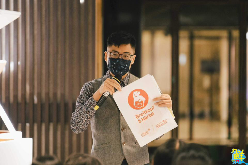 合唱團里長伯 林俊龍 推廣正版樂譜改變音樂市場 尊重原創身體力行